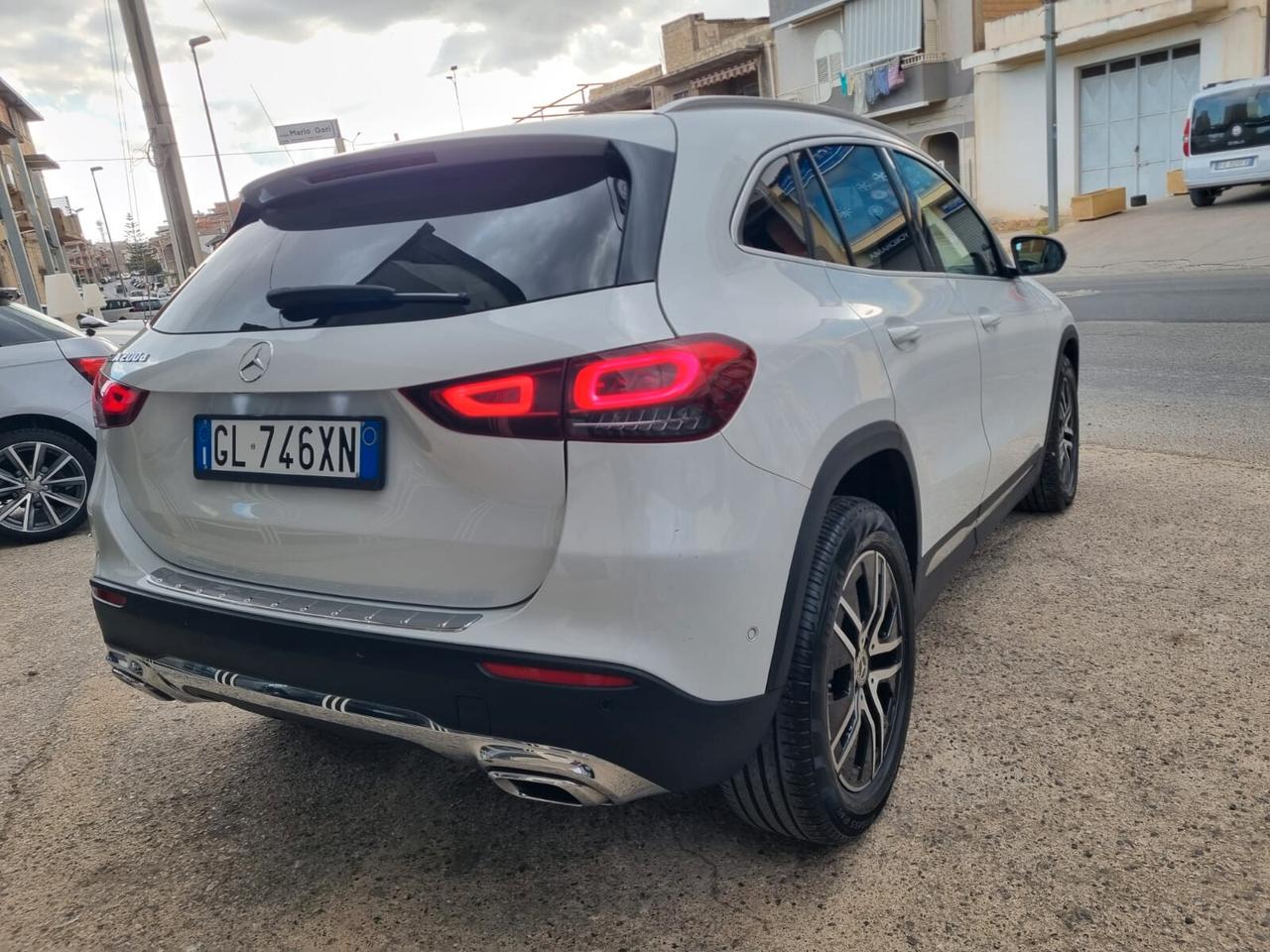Mercedes-benz GLA 200 d Automatic Sport Plus TETTO APRIBILE