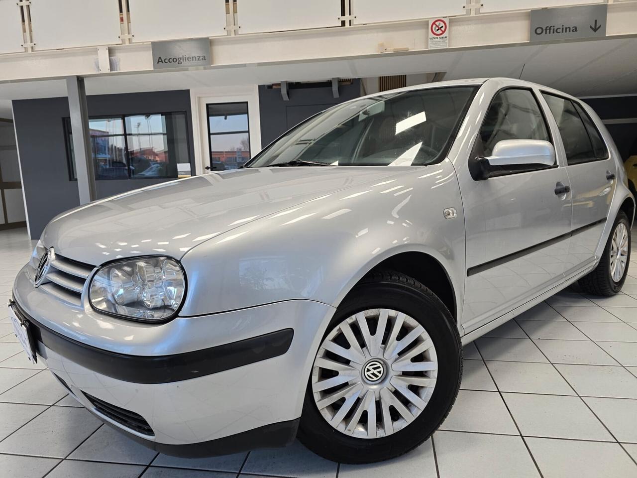 Volkswagen Golf 1.4 16V cat 5 porte