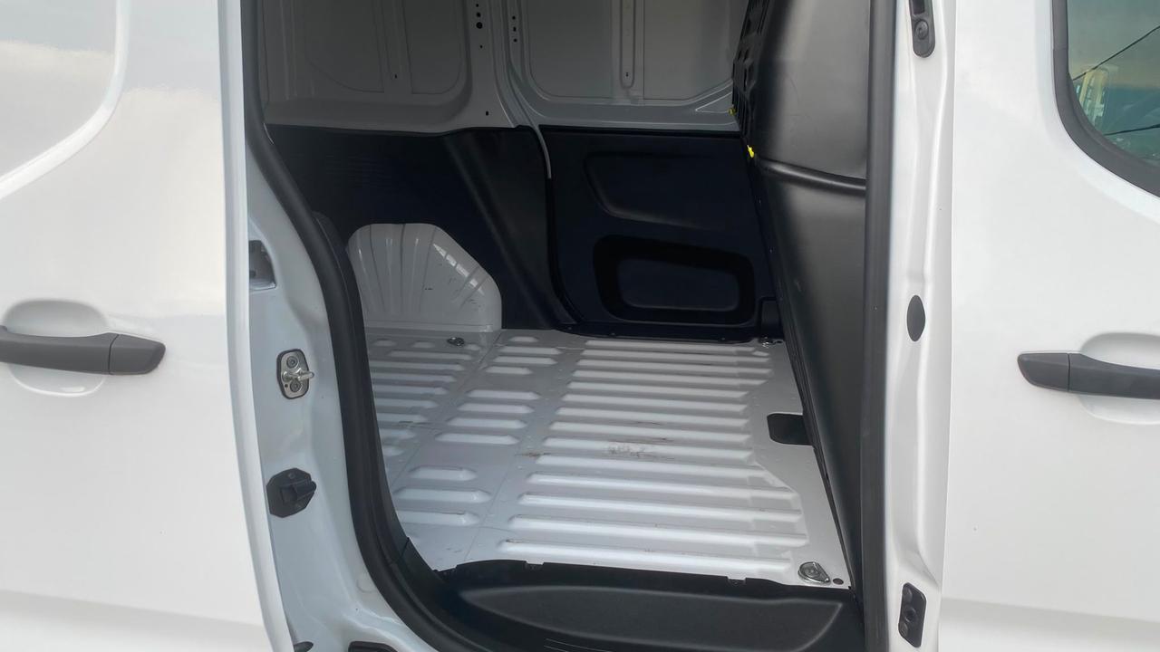 Citroen Berlingo BlueHDi 100 S&S Van M Club