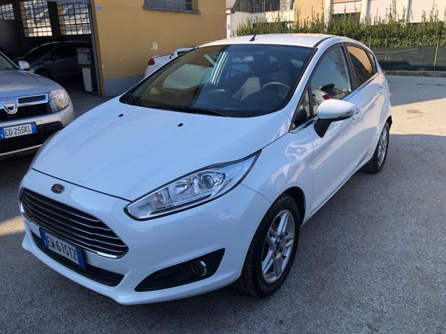 FORD Fiesta 1.5 TDCi 75CV 5 porte Titanium