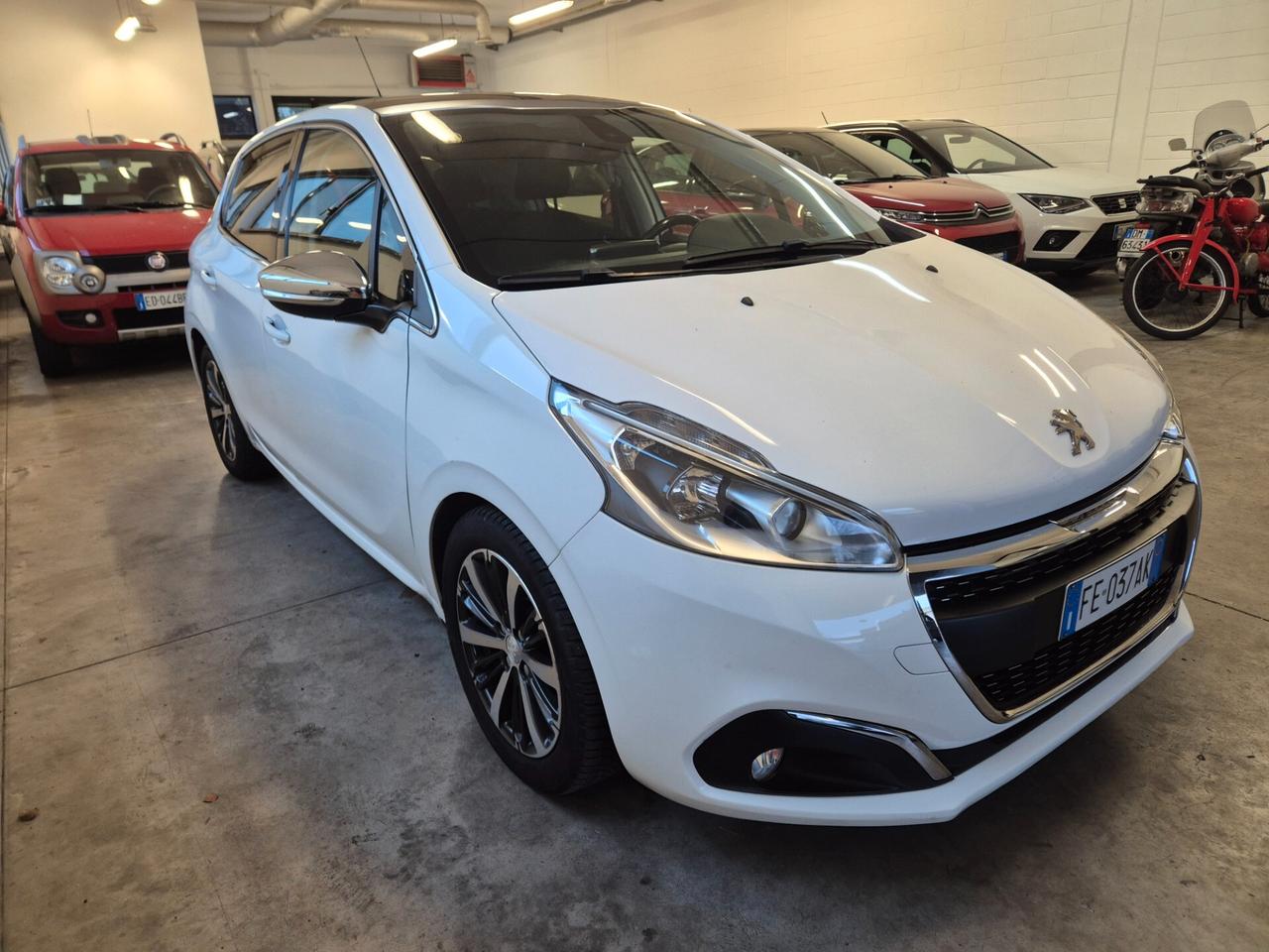Peugeot 208 BlueHDi 100 5 porte GT Line PERFETTA