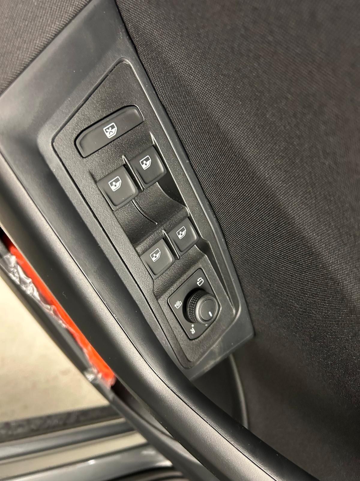 Volkswagen T-Roc 1.0 TSI Edition Plus 116cv KM0