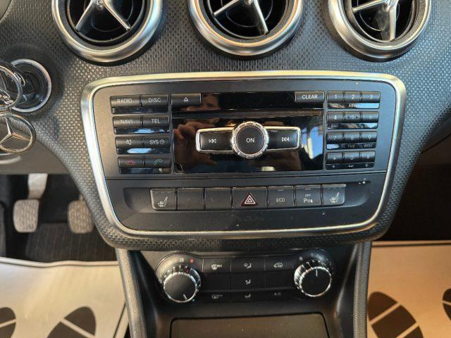 MERCEDES-BENZ A 180 CDI Premium