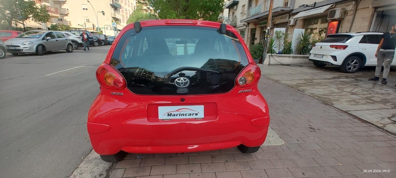 Toyota Aygo 1.0 12V VVT-i 5 porte