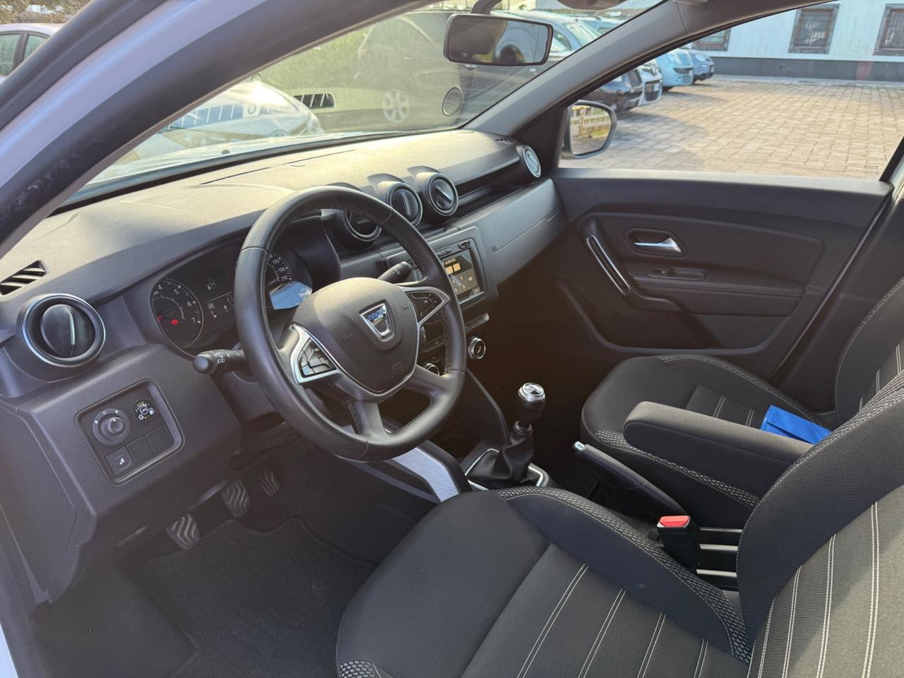 Dacia Duster 1.0 TCe 100 CV ECO-G 4x2 15th Anniversary