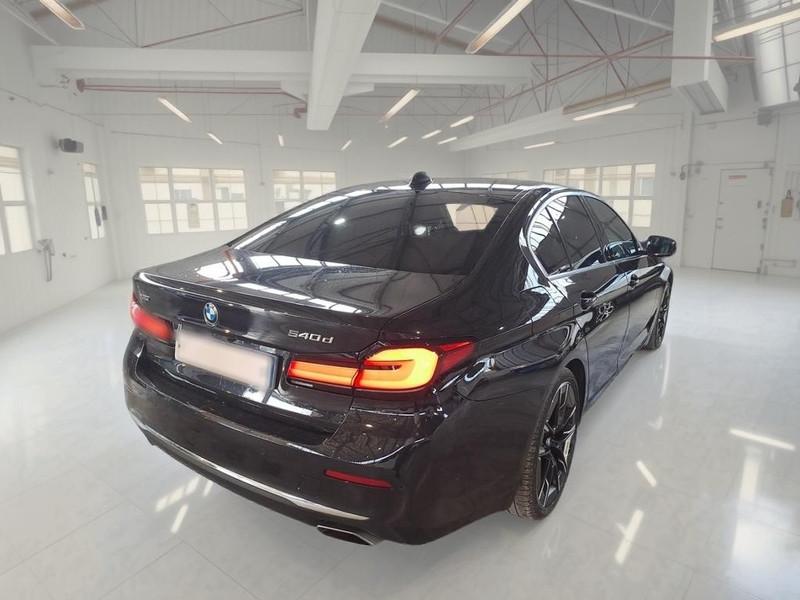 BMW 540 XDRIVE LUXURY AUTO MH48V 4 PORTE BERLINA