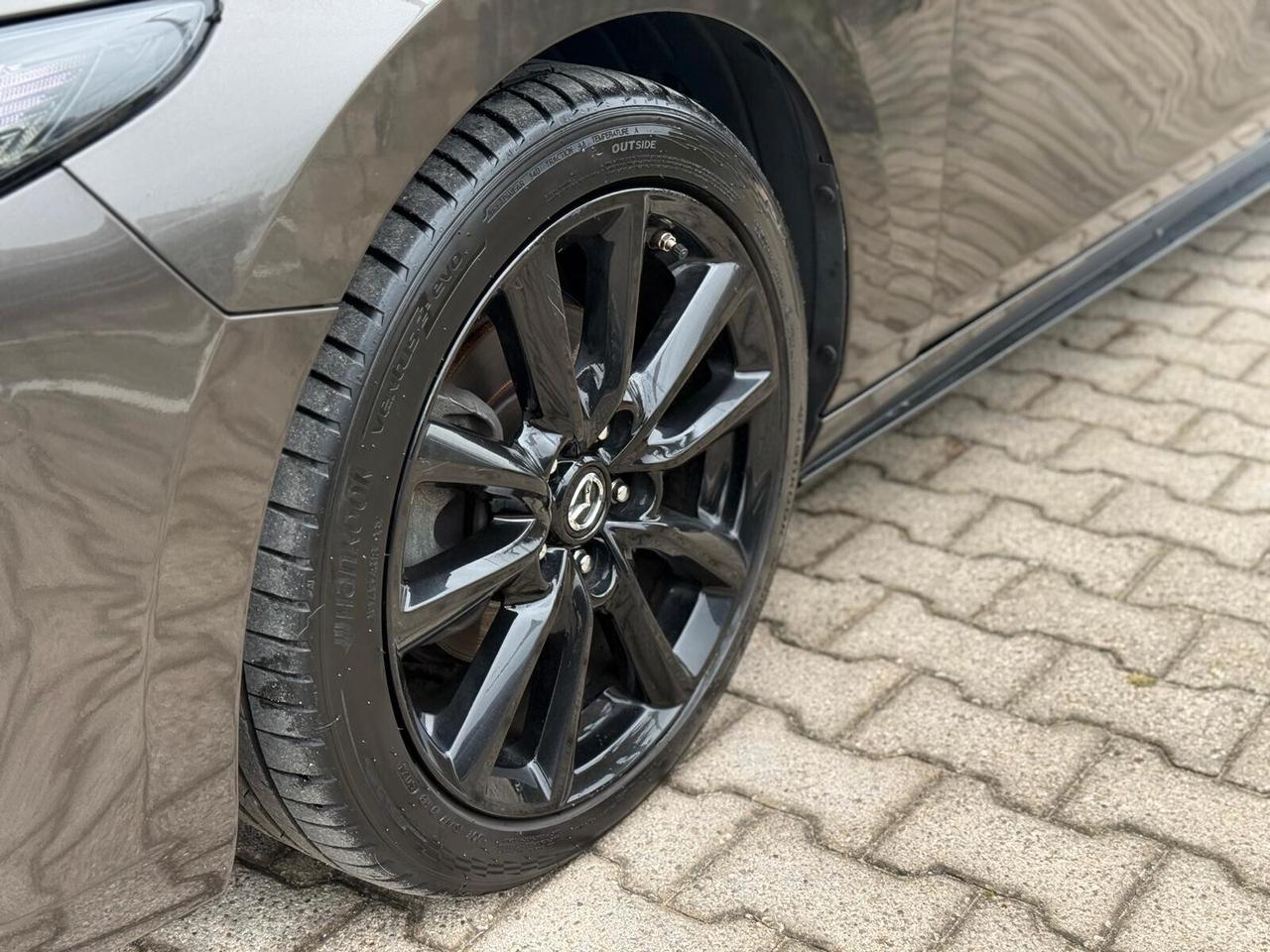 Mazda 3 2.0L e-Skyactiv-X M Hybrid Exceed 180cv 4WD M Hybrid *UNICA