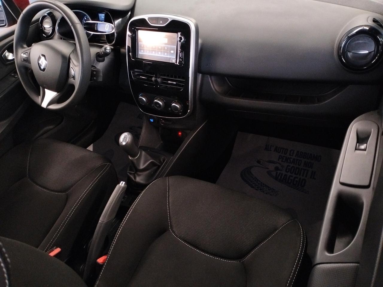 Renault Clio 1.2 75CV Zen - GPL VALIDO FINO 2032 - NEOPATENTATI