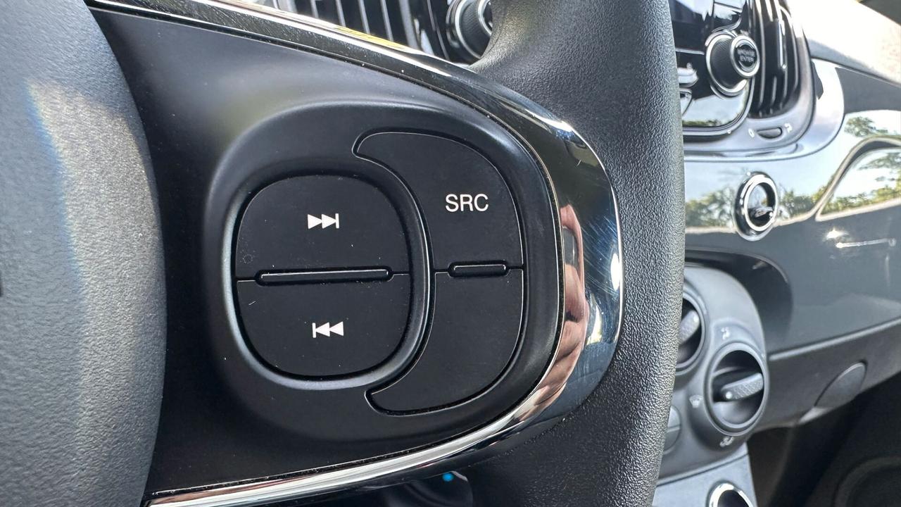 Fiat 500 1.0 Hybrid Dolcevita PRATICAMENTE NUOVA 2020 leggi testo