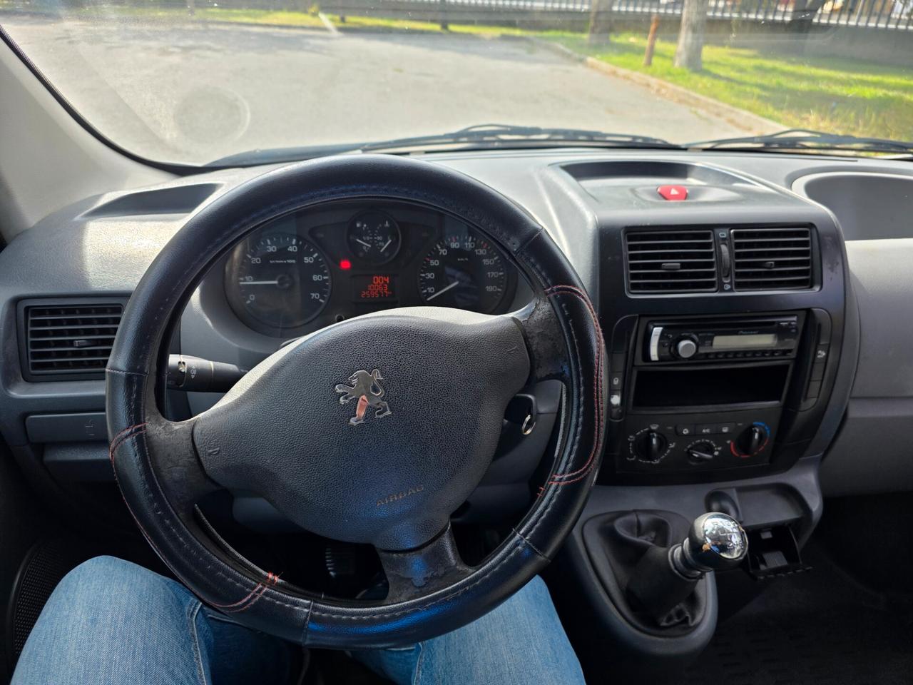 Peugeot expert 2.0 D 120 cv