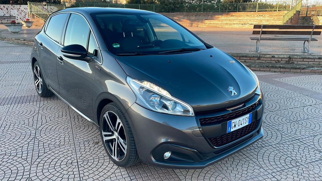 Peugeot 208 GT Line