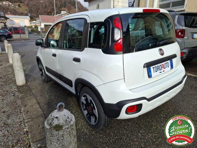 FIAT Panda 1.0 FireFly S&S Hybrid City Cross