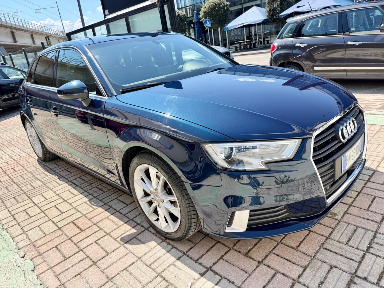 Audi A3 Sportback 1.6 TDI Sport - GARANZIA