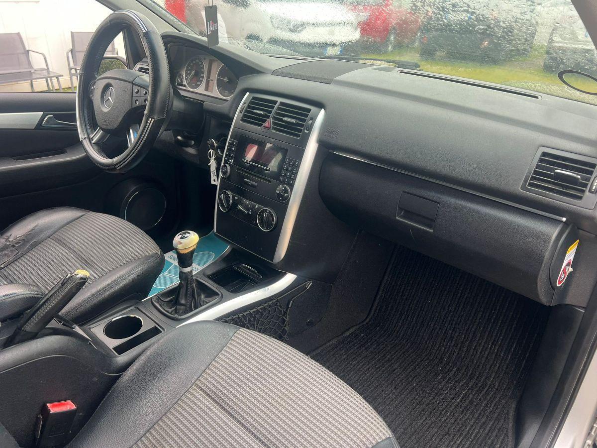 MERCEDES - Classe B - 180 CDI