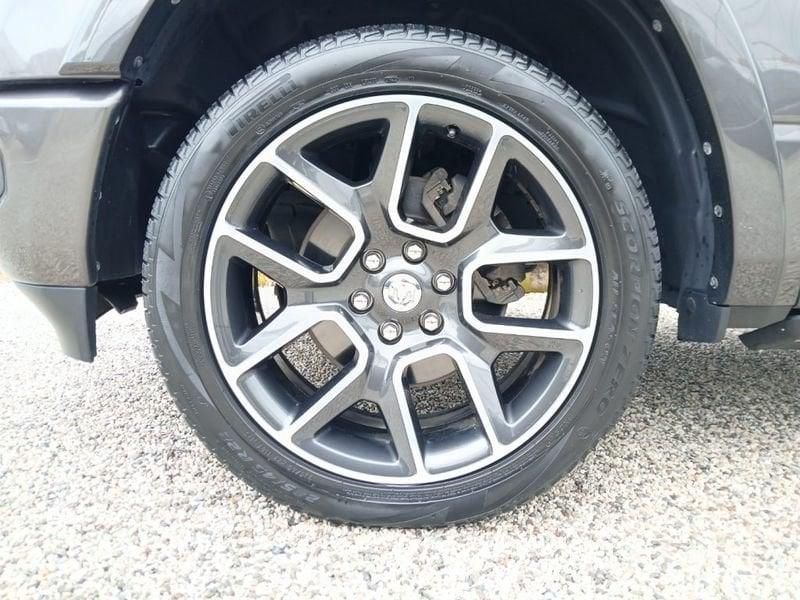 Dodge RAM 1500 5.7 V8 Laramie Night N1