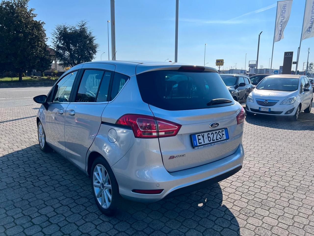 Ford B-Max 1.5 TDCi 75 CV Business Titanium