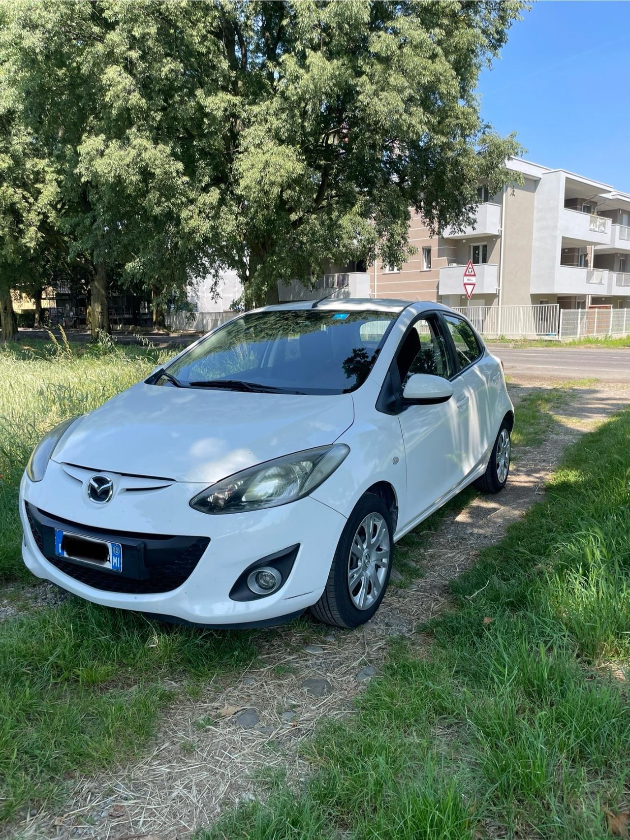 Mazda 2 Mazda2 1.3 16V 75CV 5p. Trendy