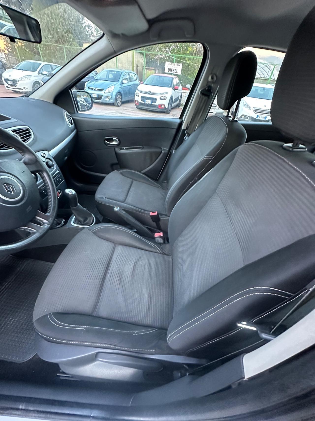 Renault Clio 1.2 16V 5 porte GPL Dynamique