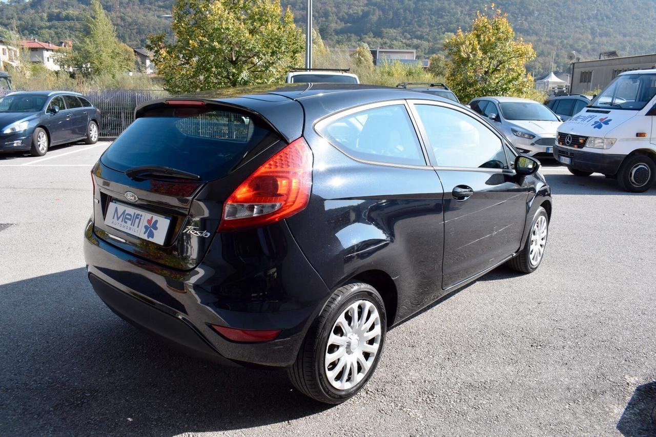 Ford Fiesta 1.4 TDCi 68CV 3p Titanium