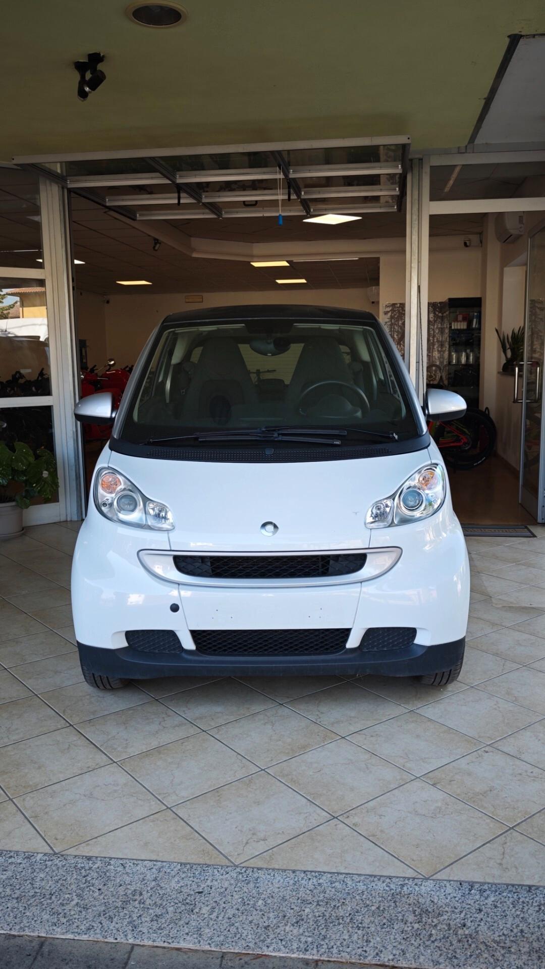 Smart ForTwo 1000 52 kW coupé pure