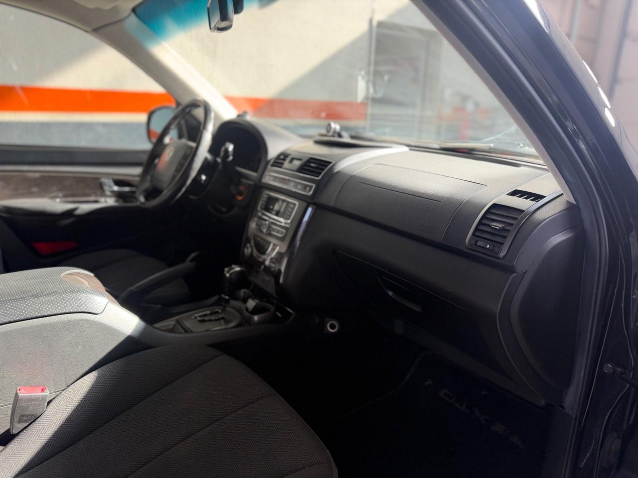 Ssangyong Rexton W 2.0 Xdi 4WD A/T Top GANCIO TRAINO