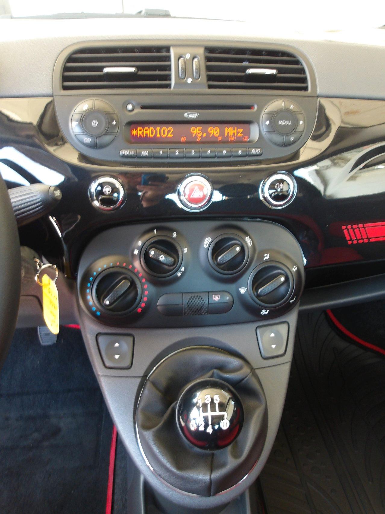 Fiat 500 1.2 Lounge 69cv E6 ***TETTO PANORAMICO***