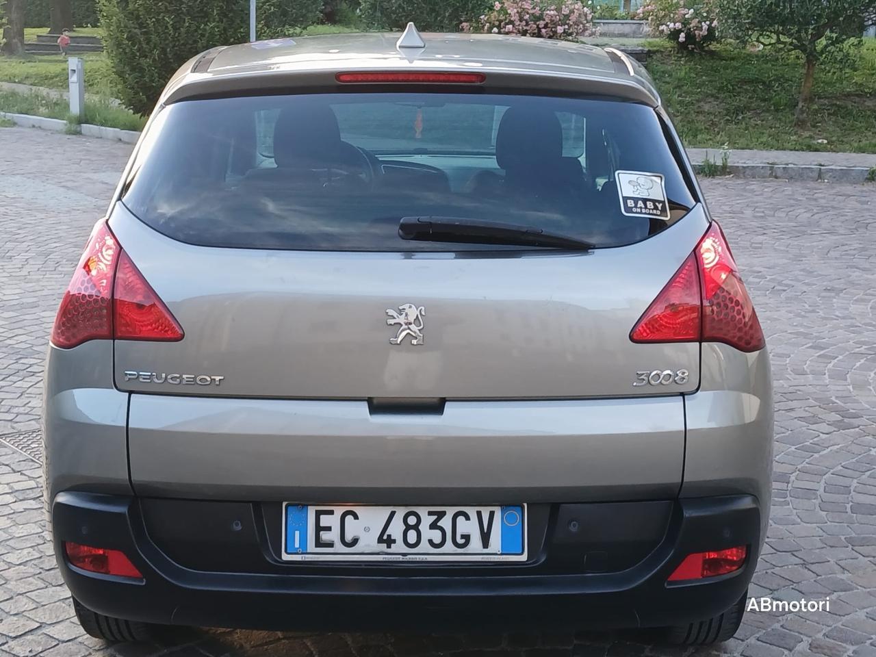 Peugeot 3008 1.6 THP 156CV Outdoor
