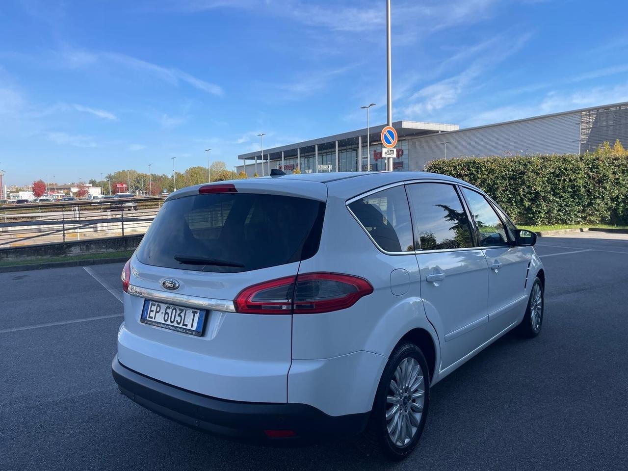 Ford S-Max 2.0 TDCi 163CV Powershift New Titanium