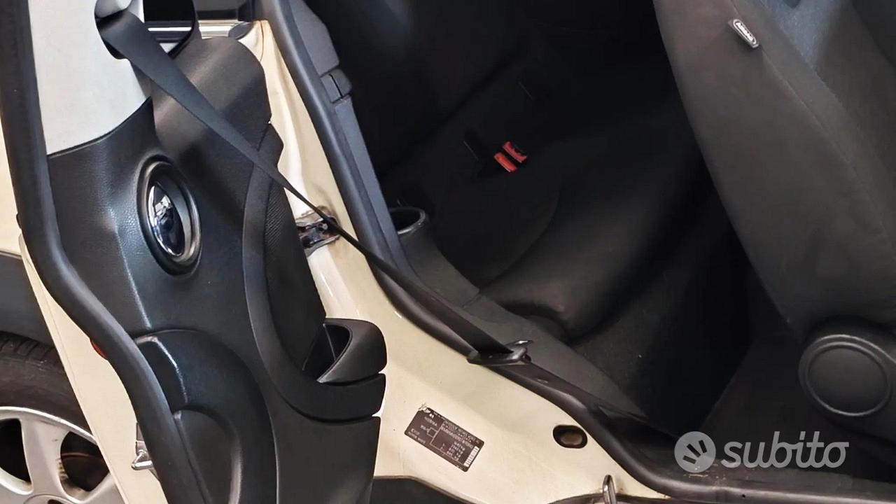 mini clubman benzina