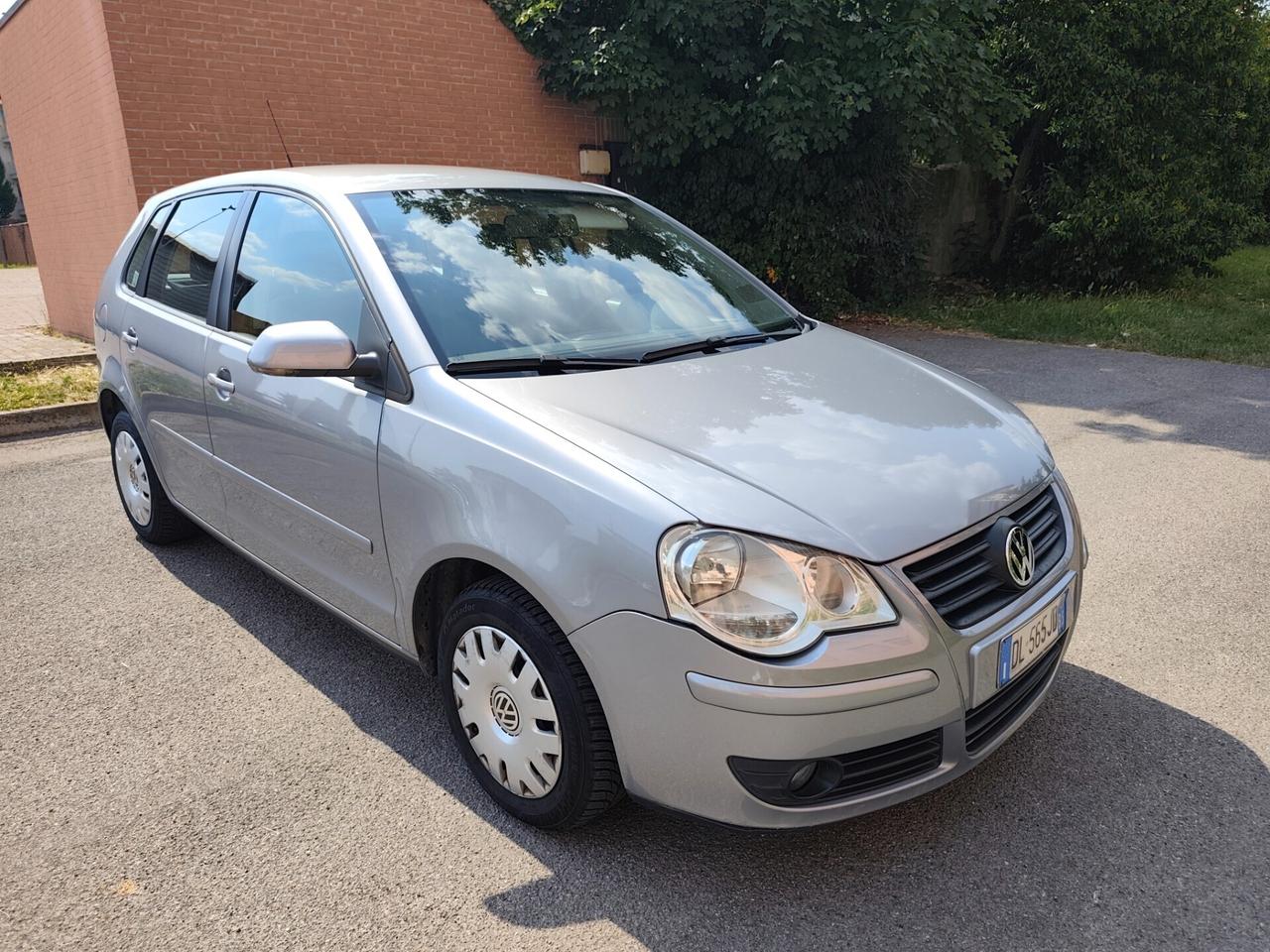 Volkswagen Polo 1.2 Benz 5 porte euro 4 neopatentati