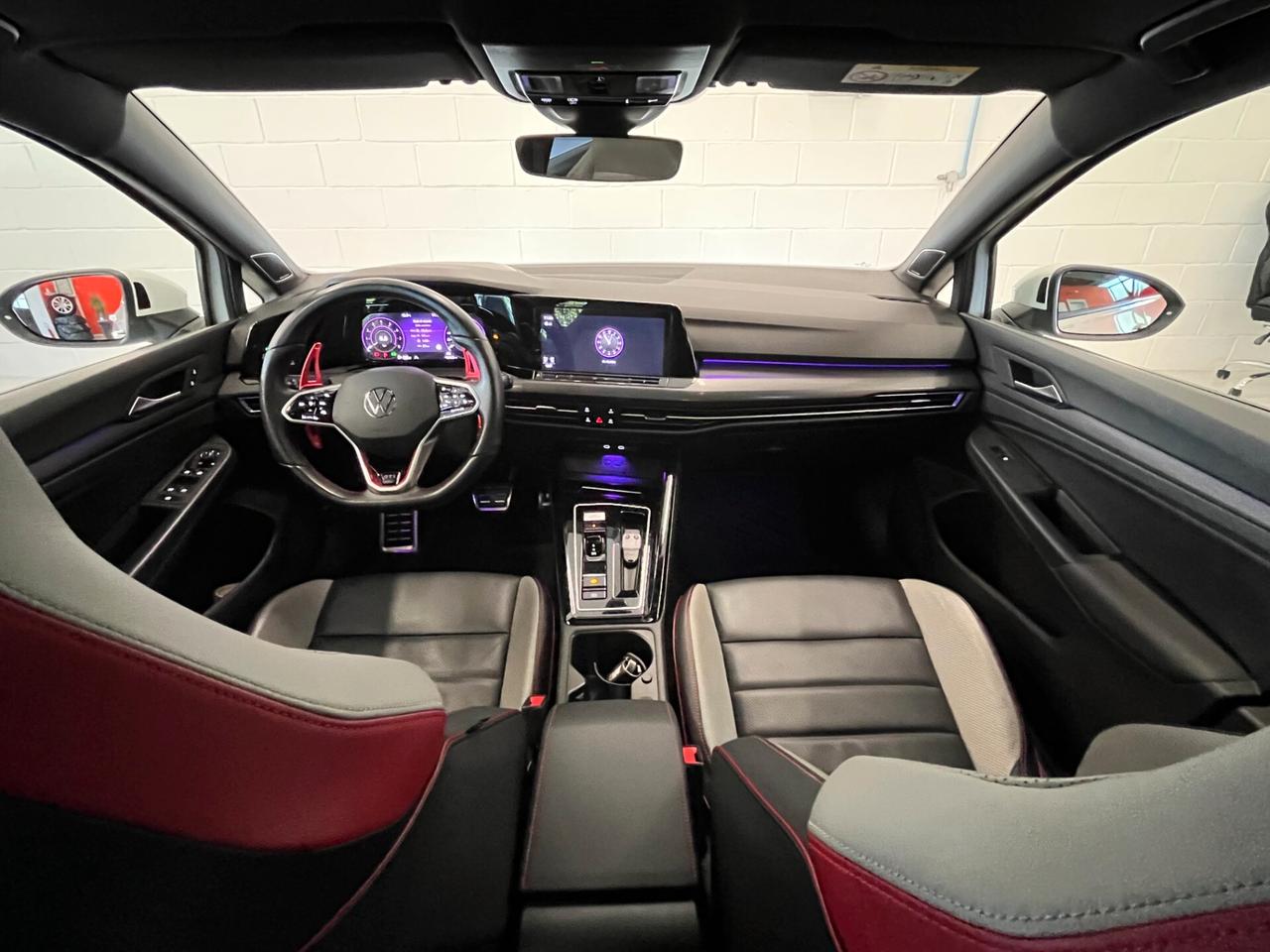 Volkswagen Golf 2.0 GTI TSI 245CV DSG