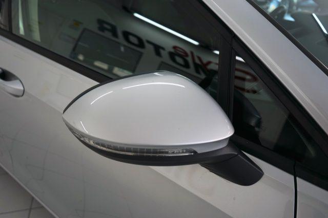 VOLKSWAGEN Golf 1.0 eTSI EVO DSG Life Italiana Ufficiale UNIPROP