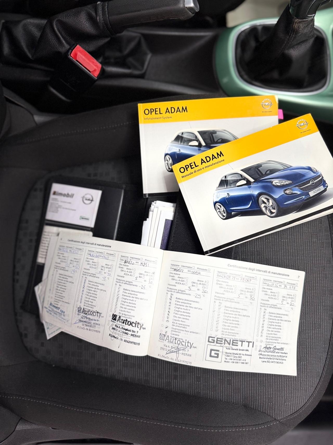 Opel Adam 1.2 70 CV