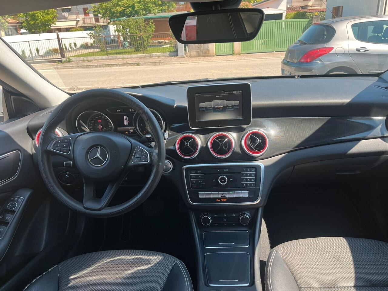 Mercedes-benz CLA 180 d S.W. Automatic Premium