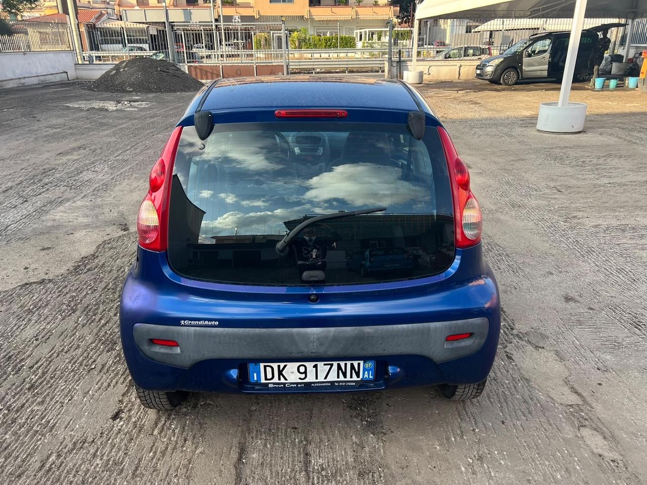 Peugeot 107 1.0 68CV 3p. Sweet Years