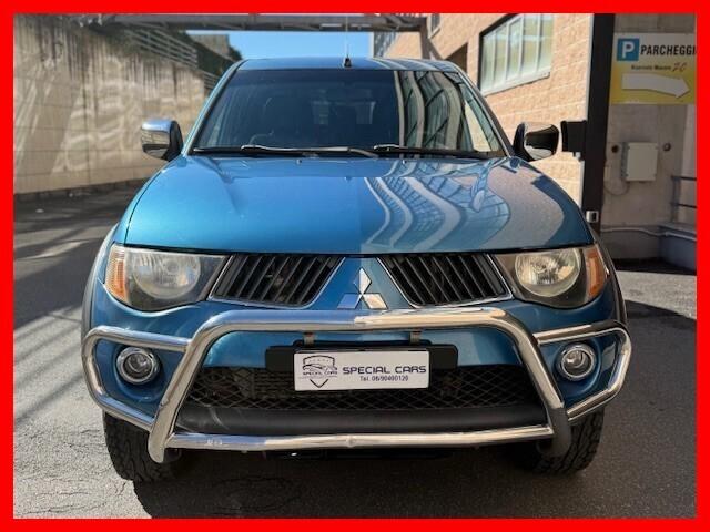 Mitsubishi L200 2.5 DI-D Doppia Cabina Automatica/