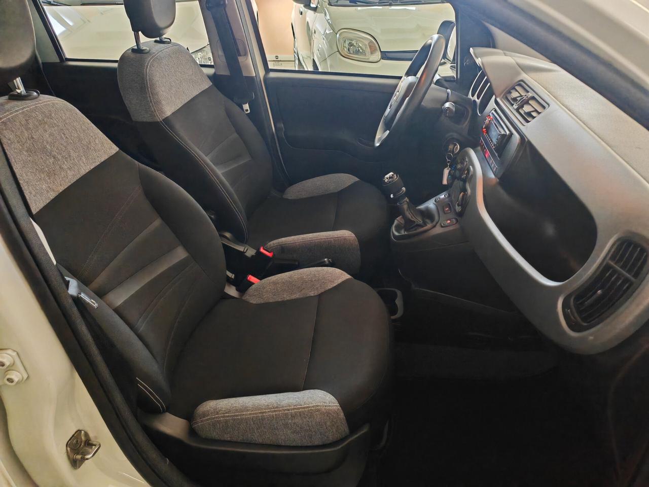 Fiat Panda AUTOCARRO N1 4 posti Van Hybrid City Cross