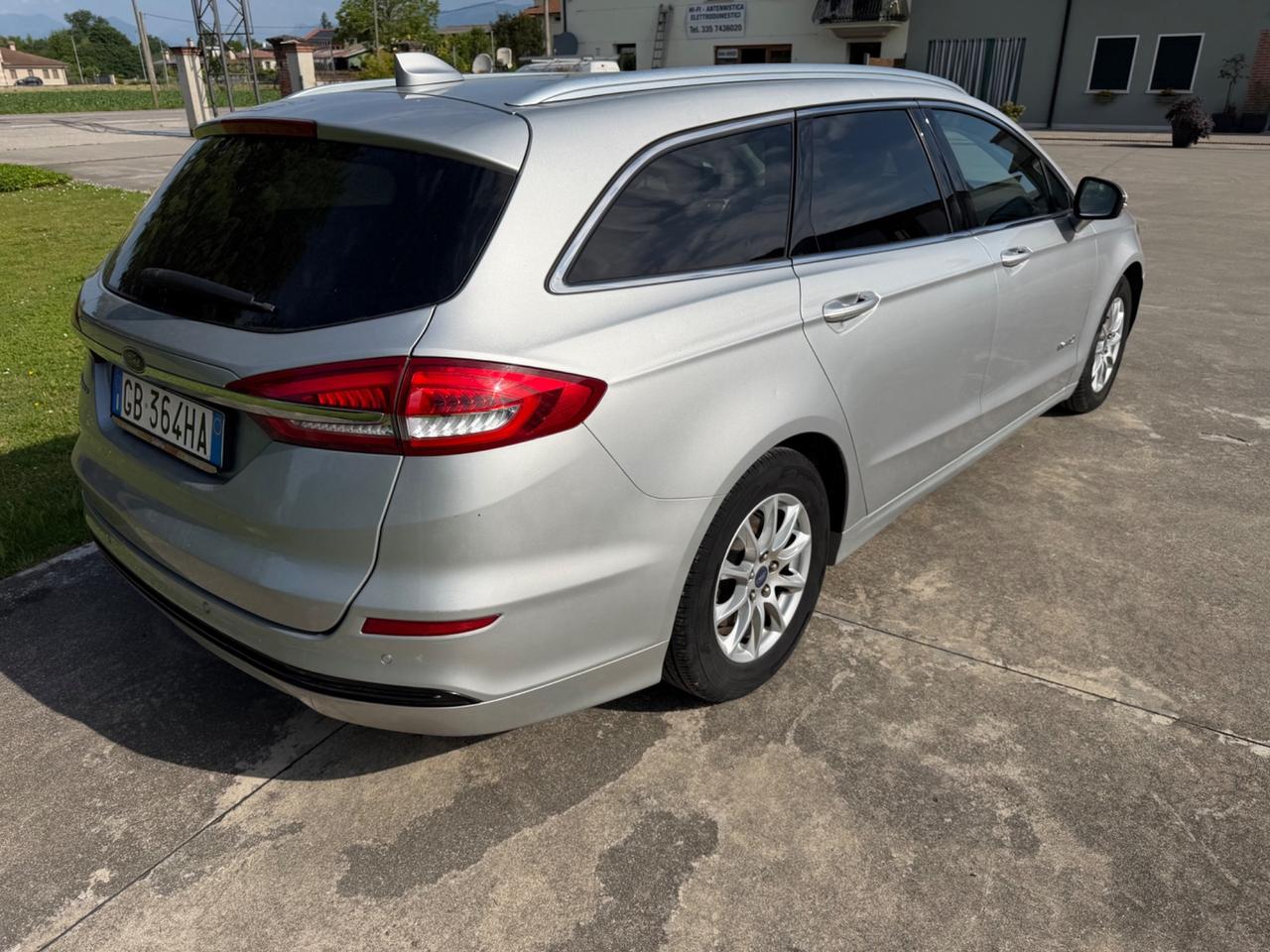 Ford Mondeo Full Hybrid 2.0 187 CV eCVT SW Titanium Business