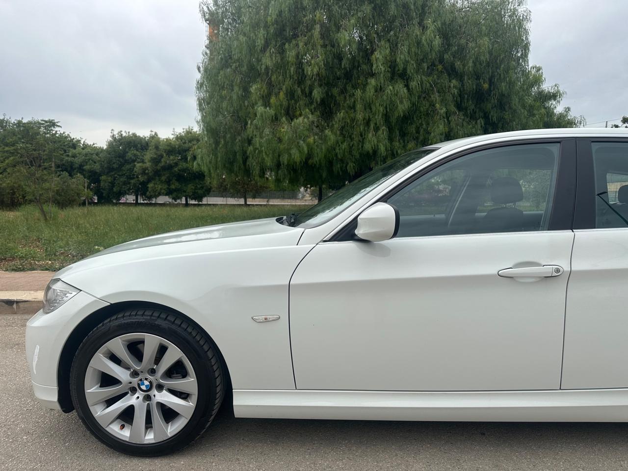 Bmw 318d 143 CV 2011 - SOLO 178 MILA KM