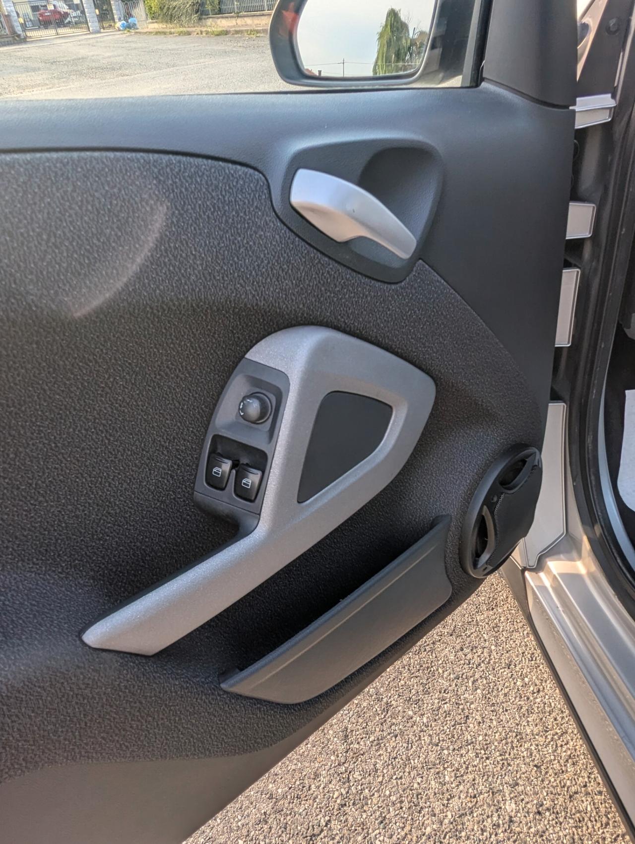 Smart ForTwo MHD 1.0 BENZINA