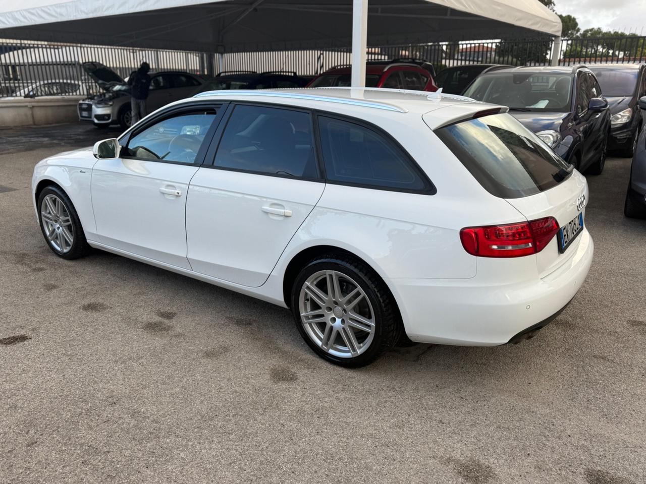 Audi A4 Avant 2.0 TDI 120 CV S-LINE