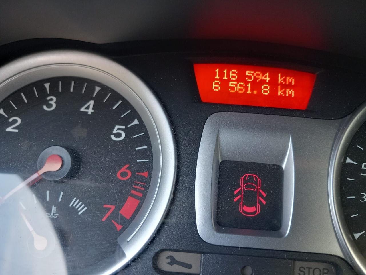 Renault Clio 1.2 16V 3 porte Live!