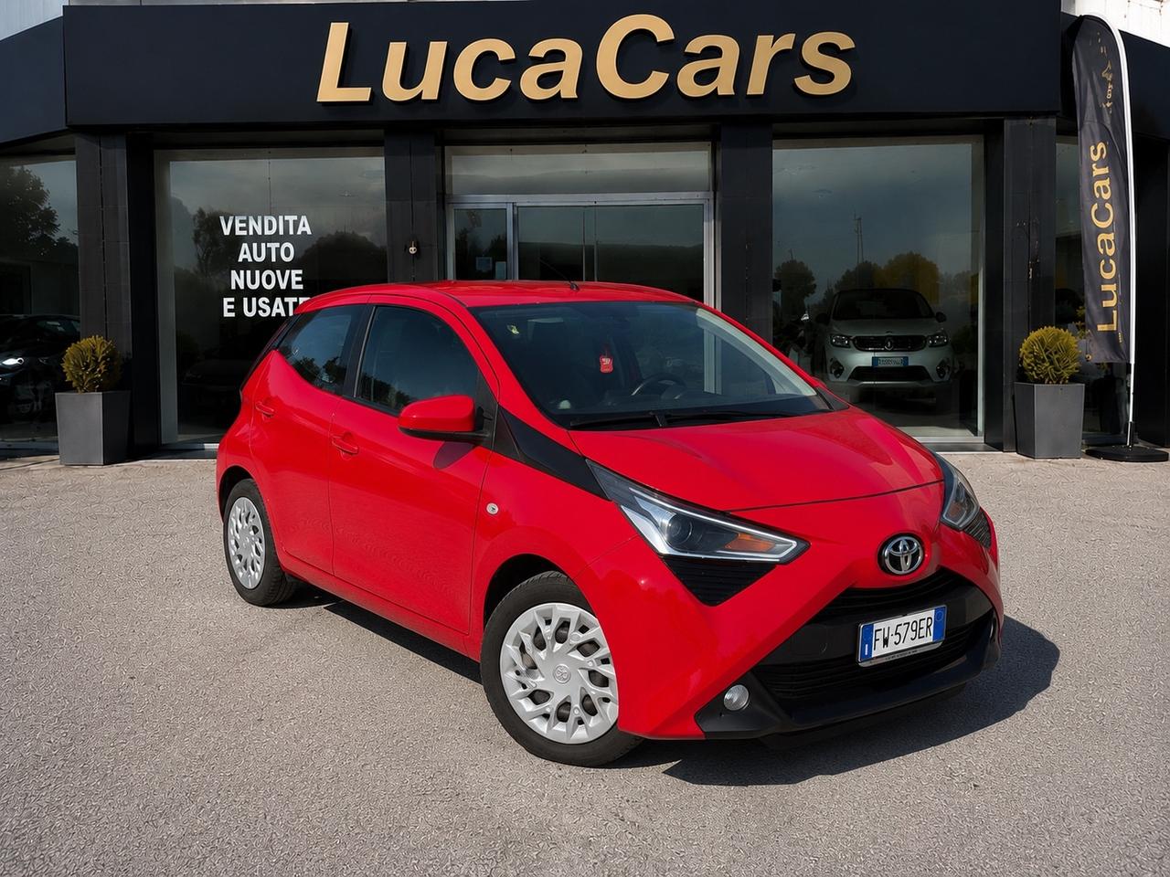 Toyota Aygo 1.0 VVT-i 72 CV 5 porte x-clusiv