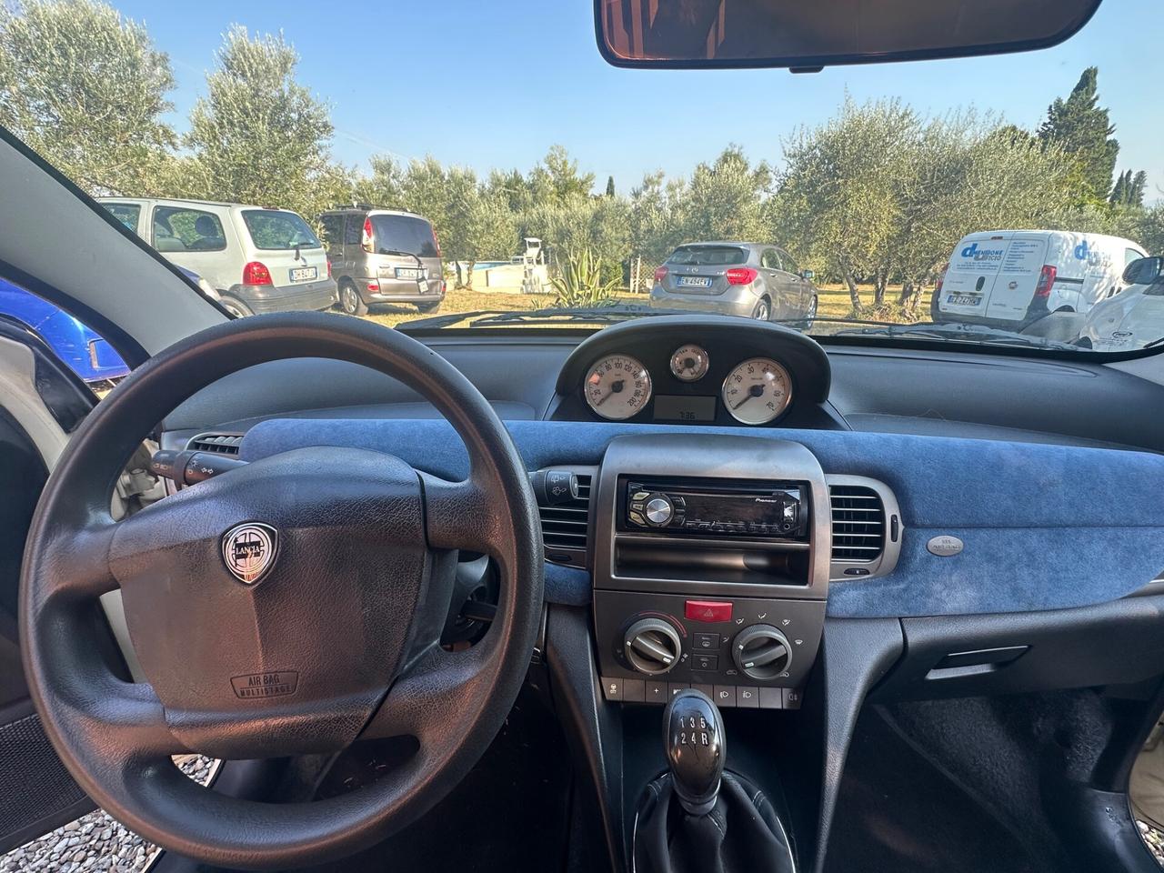 Lancia Ypsilon 1.2 Argento