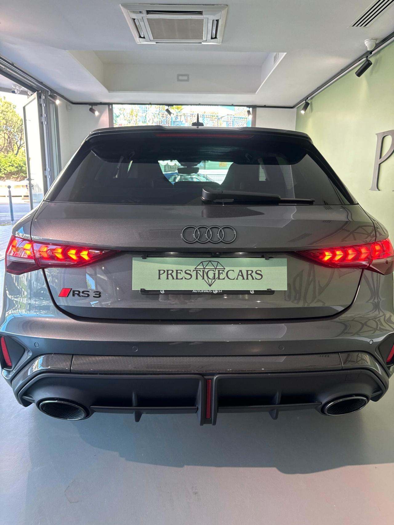 Audi A3 RS 3 SPB TFSI quattro S tronic
