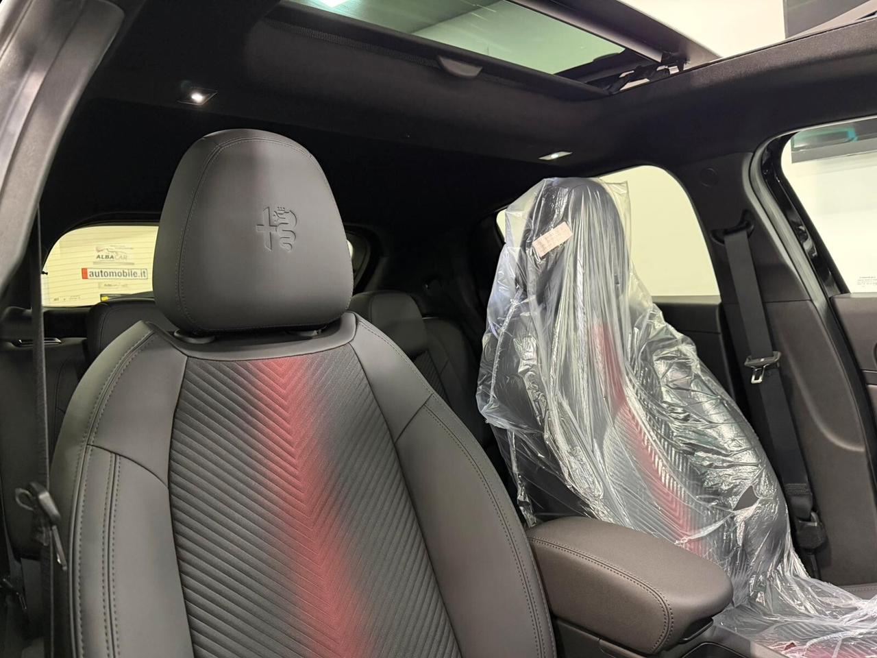 Alfa Romeo Junior 1.2 136 CV Hybrid eDCT6 Speciale