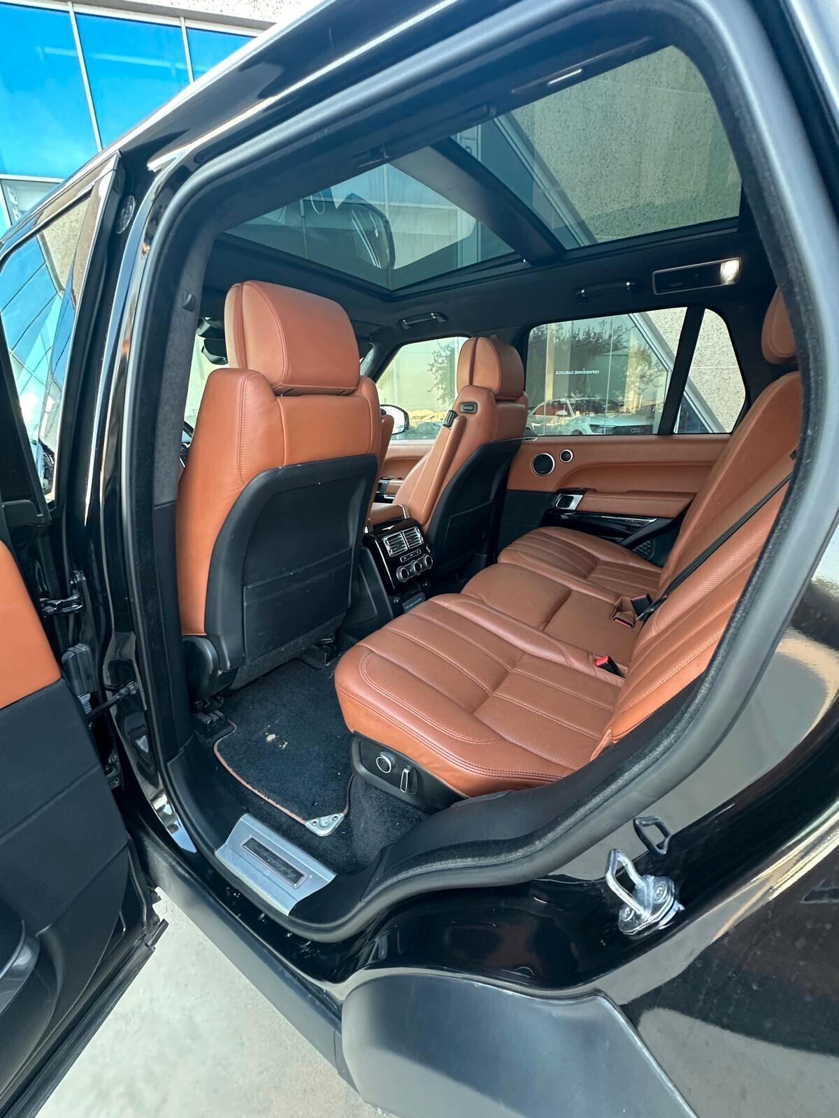 Land Rover Range 3.0 TDV6 Autobiography possibilità noleggio no scoring
