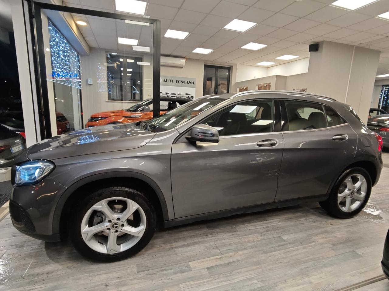 Mercedes-benz GLA 200 d Premium