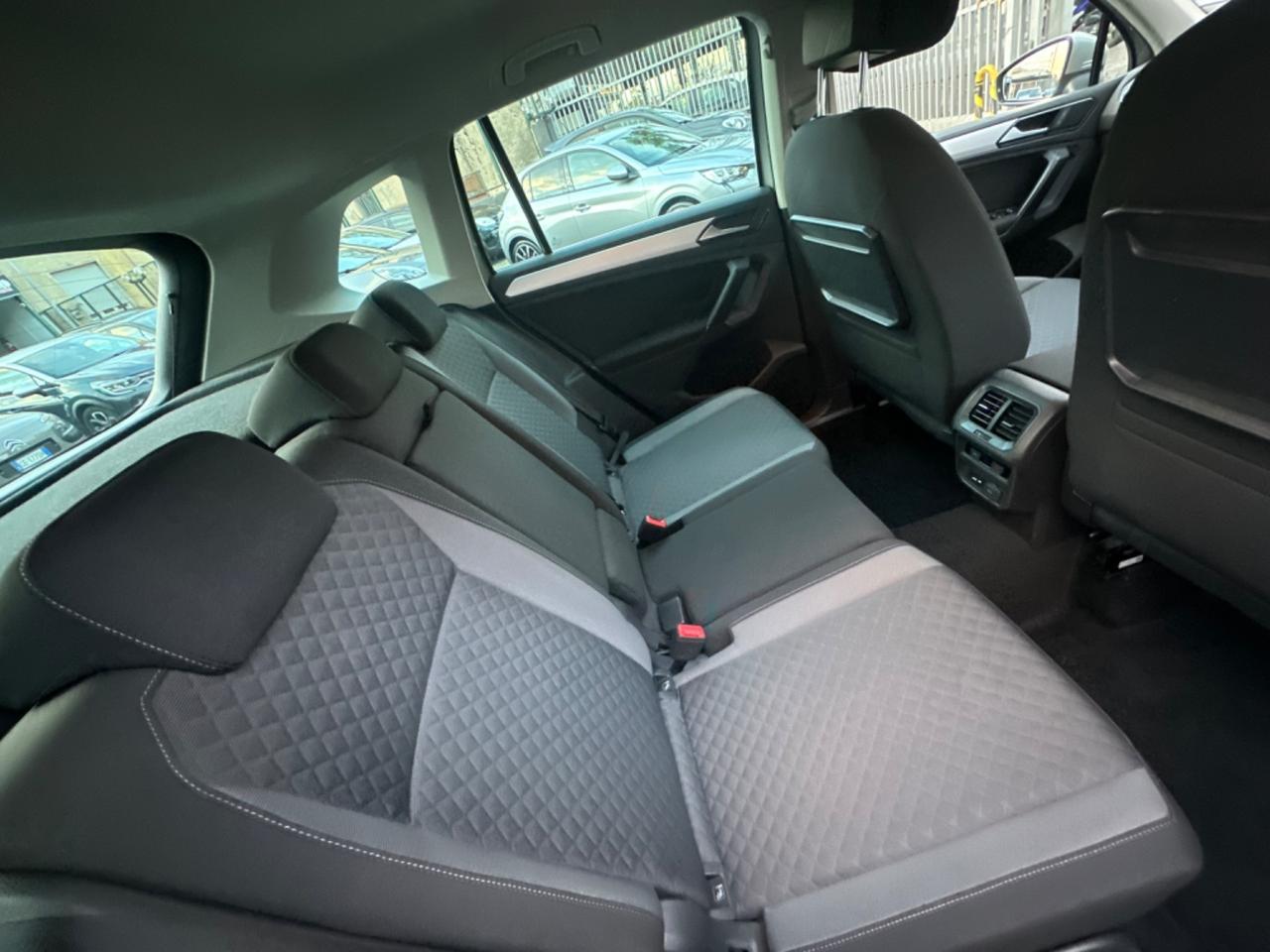 Volkswagen Tiguan 1.6 TDI SCR Business BlueMotion Technology