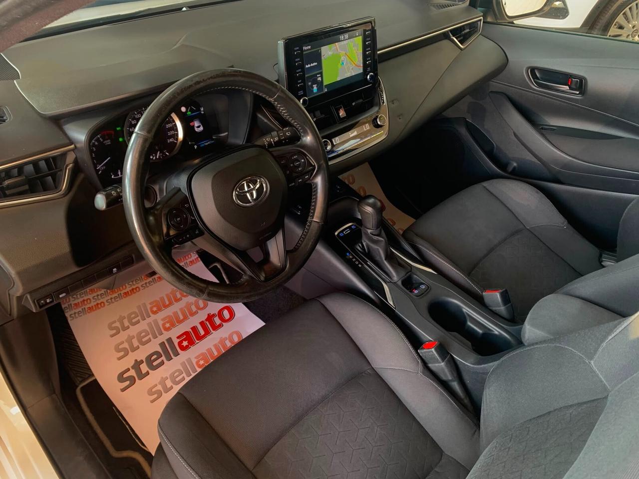 Toyota Corolla 1.8 Hybrid Business *IVA DEDUCIBILE*